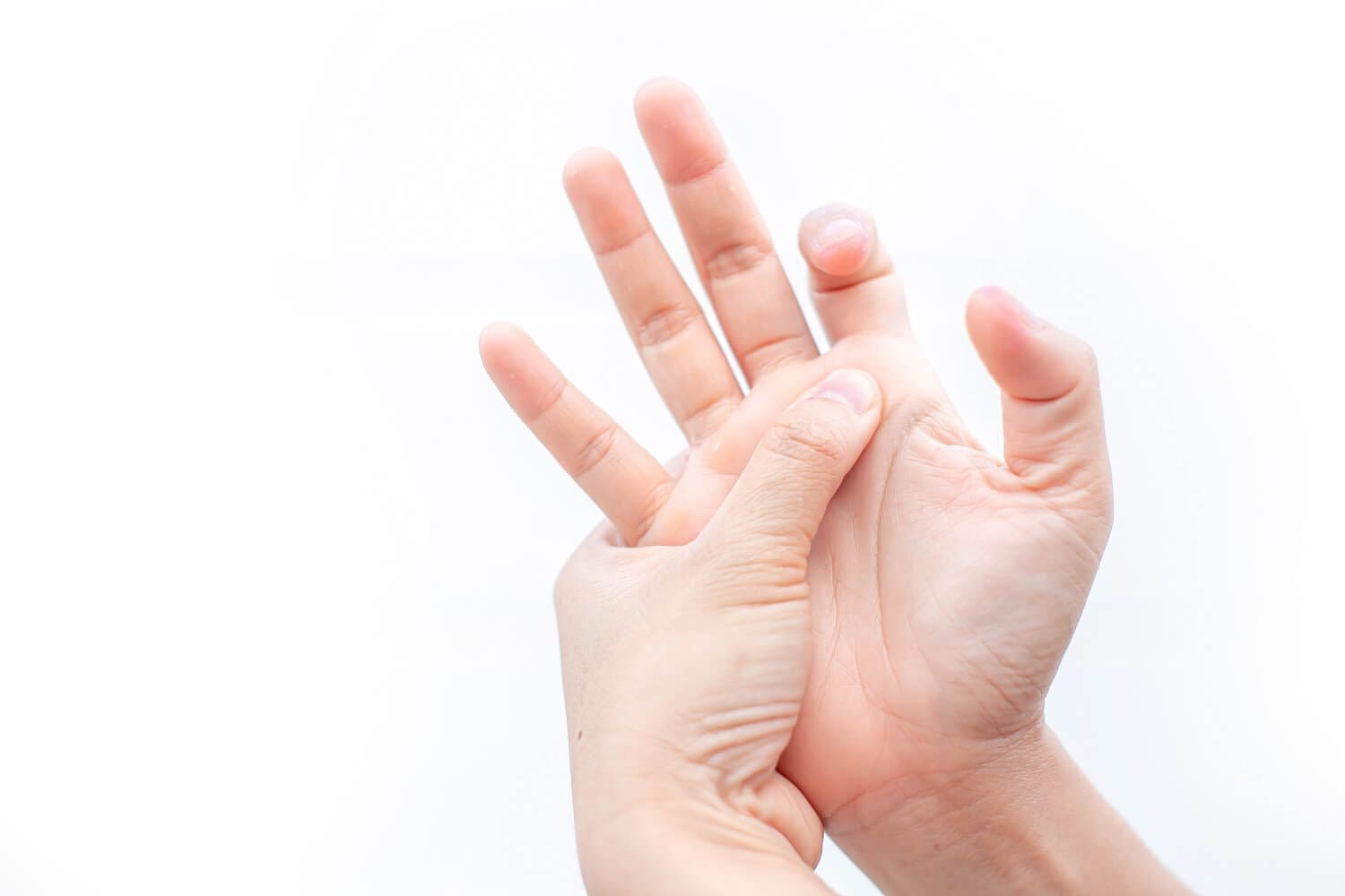 Dedo en gatillo síntomas, diagnóstico, tratamiento y cirugía para